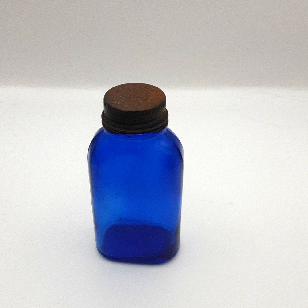 Vintage Phillips Milk of Magnesia Cobalt Blue Bottle w/ Lid 3.5"